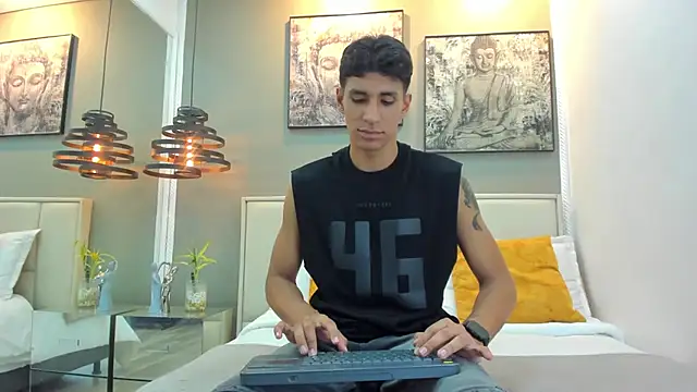 kieran derek online show from 11/25/25, 12:33