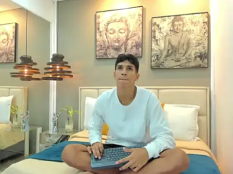 kieran derek online show from 10/29/25, 03:27