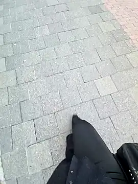 Iitaniee online show from 03/03/26, 03:08