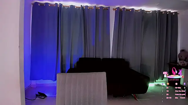 gatitavenecis online show from 04/14/26, 08:03