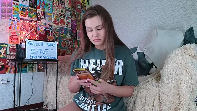 LittleLeen online show from 09/11/25, 03:23