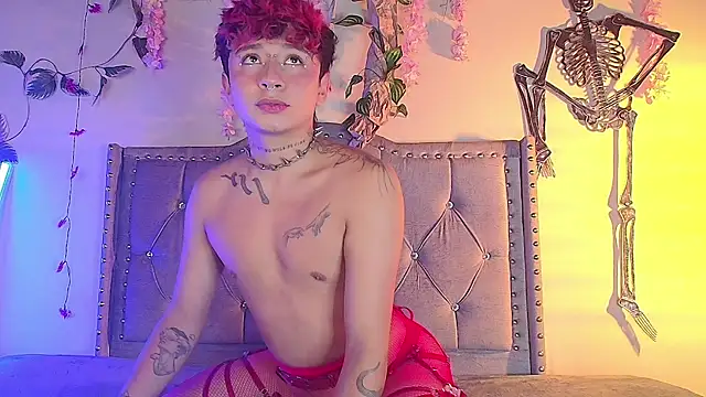 daimond 01 online show from 10/27/25, 03:51