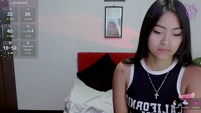 NatalyEscobar lx online show from 11/15/25, 01:04