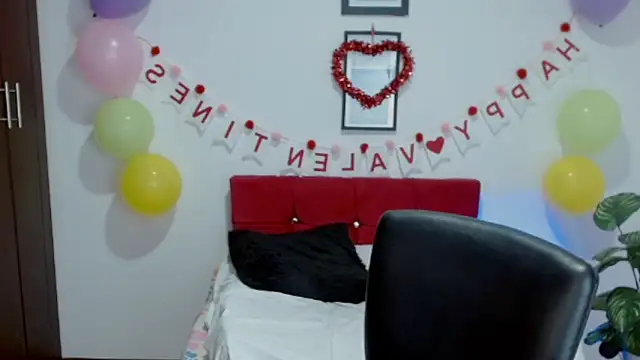 NatalyEscobar lx online show from 09/11/25, 12:27