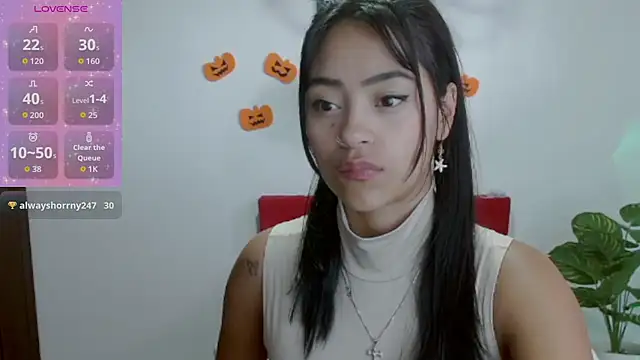 NatalyEscobar lx online show from 10/30/25, 12:36