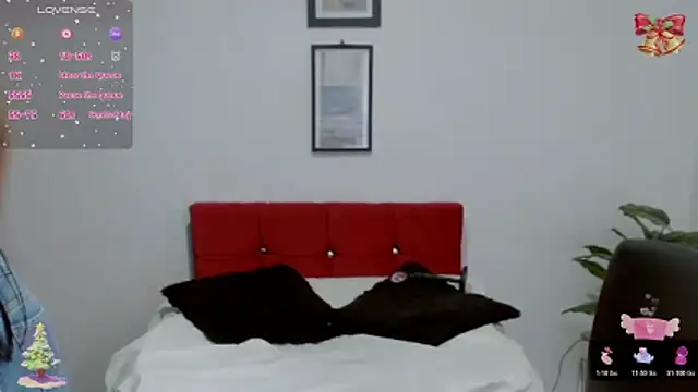 NatalyEscobar lx online show from 12/20/25, 01:36