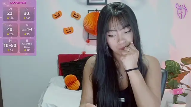 NatalyEscobar lx online show from 10/21/25, 12:59