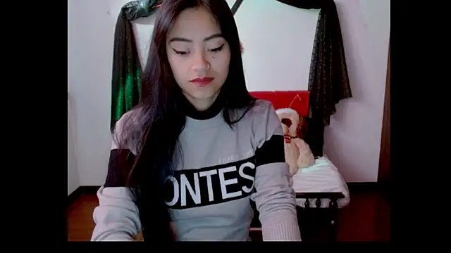 NatalyEscobar lx online show from 03/03/25, 12:06