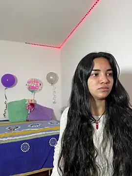 Snapshot of Sexx_onn_fire chatting on 02/14/25, 01:18 Sexx onn fire online show from 02/14/25, 01:18