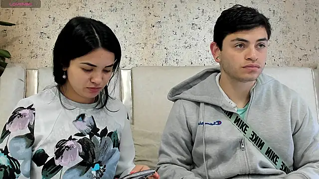 Snapshot of Sexx_onn_fire chatting on 03/22/25, 12:35 Sexx onn fire online show from 03/22/25, 12:35