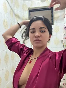 Snapshot of Sexx_onn_fire chatting on 02/17/25, 05:44 Sexx onn fire online show from 02/17/25, 05:44