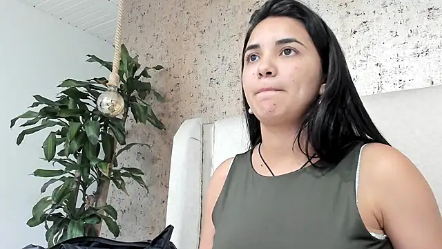 Snapshot of Sexx_onn_fire chatting on 03/06/25, 06:26 Sexx onn fire online show from 03/06/25, 06:26