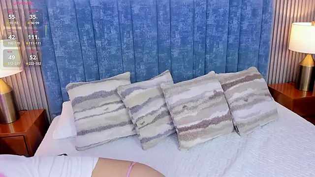 pretty sunlight  online show from 02/13/26, 01:27