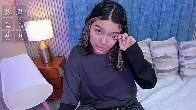 pretty sunlight  online show from 03/05/26, 01:24