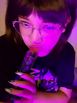 m0ondolly online show from 12/23/25, 06:45