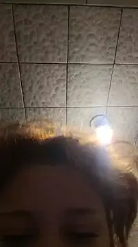 Snapshot of m0ondolly chatting on 02/19/26, 06:32 m0ondolly online show from 02/19/26, 06:32