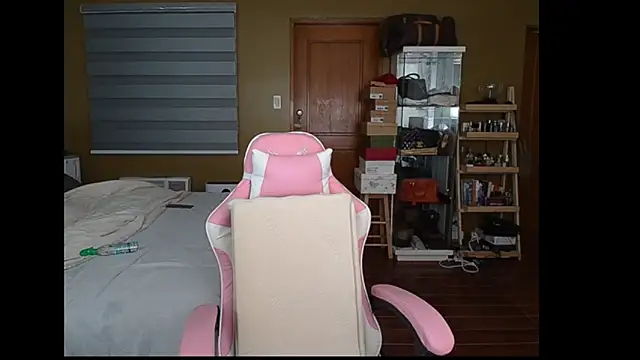 aya saki online show from 01/19/25, 02:28