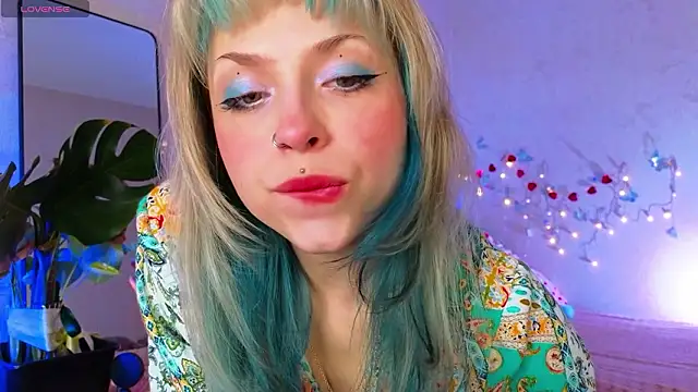 lavenderluxe online show from 02/16/26, 12:04