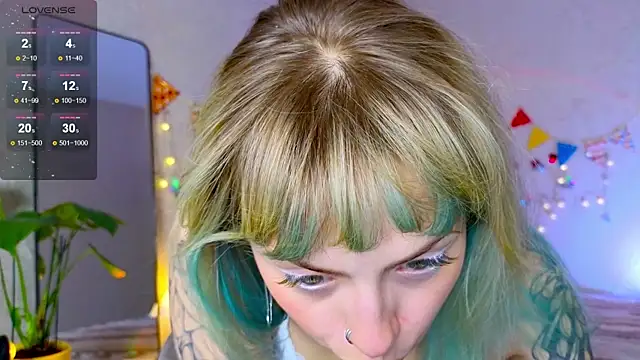 lavenderluxe online show from 11/26/25, 12:49