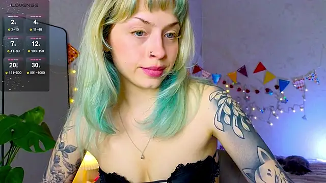 lavenderluxe online show from 11/23/25, 09:41