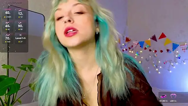 lavenderluxe online show from 10/10/25, 12:06