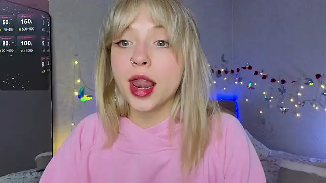 lavenderluxe online show from 03/19/25, 02:02