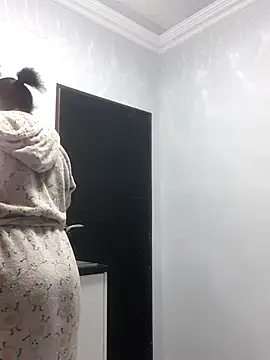 TheSweetBerry online show from 04/14/26, 05:12