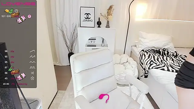 Snapshot of bdbdzs chatting on 02/27/26, 05:13 bdbdzs online show from 02/27/26, 05:13