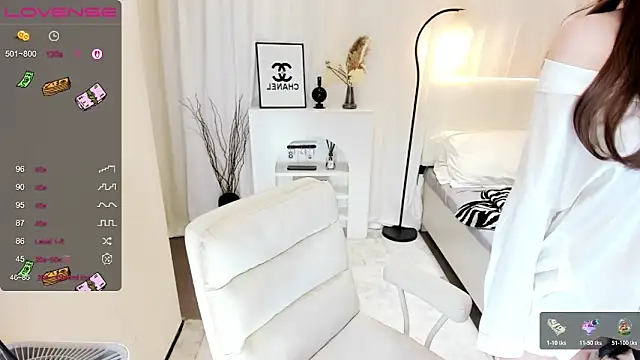 Snapshot of bdbdzs chatting on 12/19/25, 04:53 bdbdzs online show from 12/19/25, 04:53