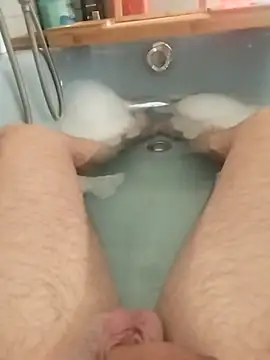 hexsmith96 online show from 12/29/24, 02:31