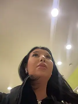 Tisha Busty online show from 04/15/26, 02:54