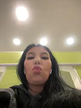 Tisha Busty online show from 02/03/26, 01:16