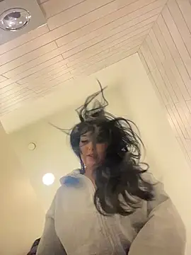 Tisha Busty online show from 03/09/26, 01:47