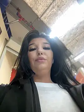 Tisha Busty online show from 09/24/25, 01:39