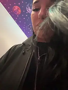 Tisha Busty online show from 04/05/26, 01:51