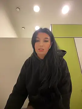 Tisha Busty online show from 02/09/26, 11:52