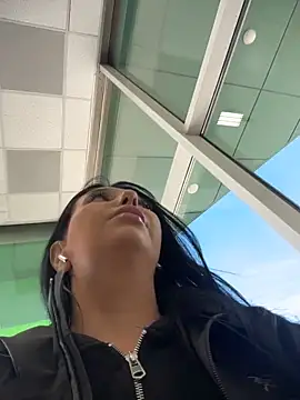 Tisha Busty online show from 04/17/26, 11:24