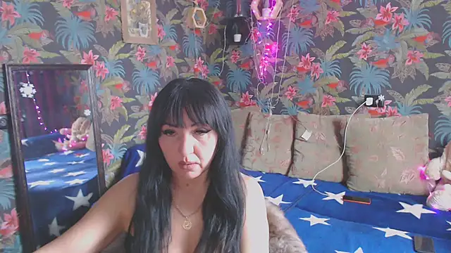 SusanLaNice online show from 02/04/25, 08:13