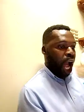 Touch mysoul online show from 10/28/25, 02:16