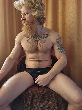 Gingerbeard40 online show from 02/15/26, 06:25