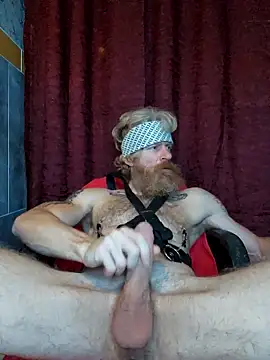 Gingerbeard40 online show from 12/18/25, 02:16