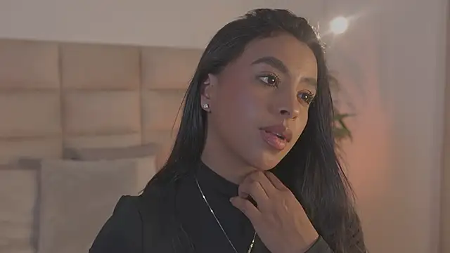 emma brooks1 online show from 03/02/26, 07:54