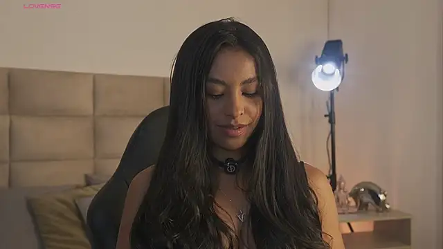 emma brooks1 online show from 11/22/25, 08:08