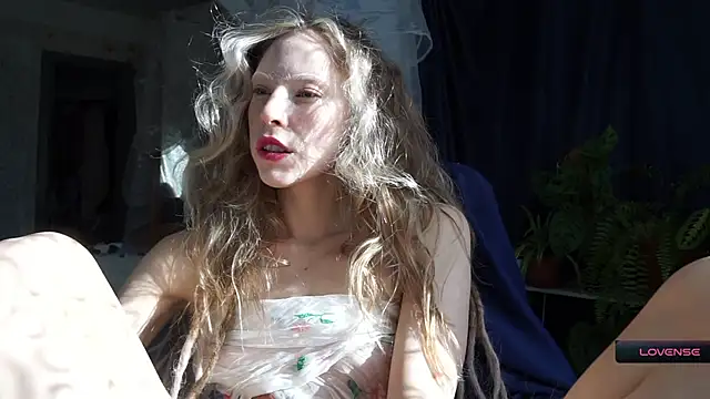  Phantom thread  online show from 03/06/26, 11:27