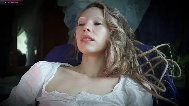  Phantom thread  online show from 05/21/26, 09:17
