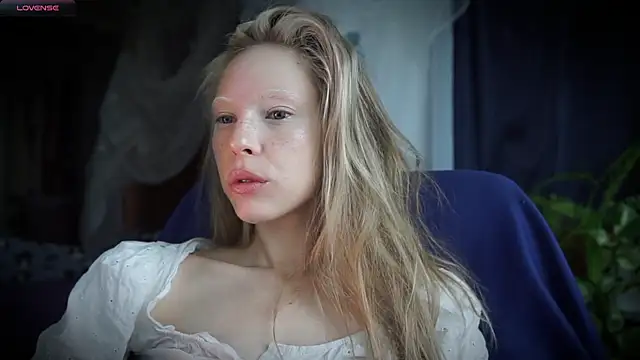  Phantom thread  online show from 04/28/26, 09:14