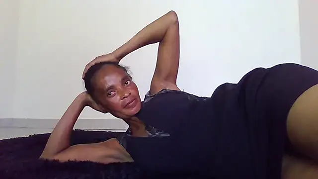 sweets 80 online show from 11/30/25, 12:28