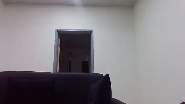 Snapshot of sweets_80 chatting on 04/27/26, 01:36 sweets 80 online show from 04/27/26, 01:36