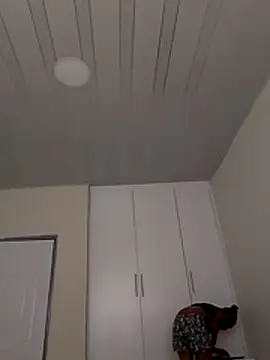 sweets 80 online show from 10/16/25, 01:30