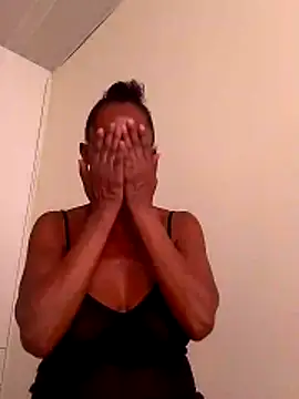 sweets 80 online show from 10/26/25, 12:27